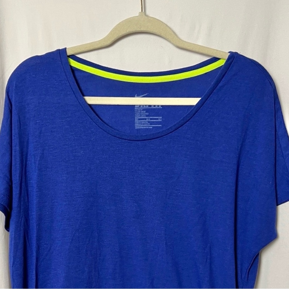 Nike Dri-Fit Blue Loose Fit Tee Shirt Size Medium - Picture 2 of 8